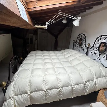 Monastero Del 600 Vista Firenze アパート *